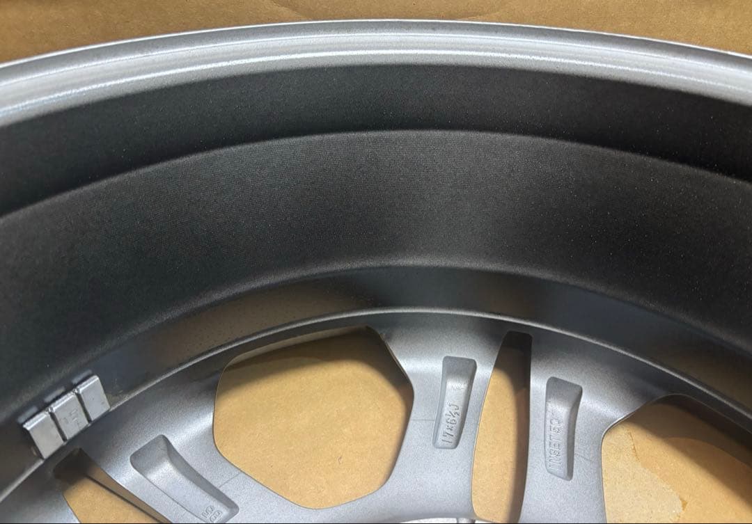 ZC33S　ファイナルエディション　ホイール　４本　ナット付