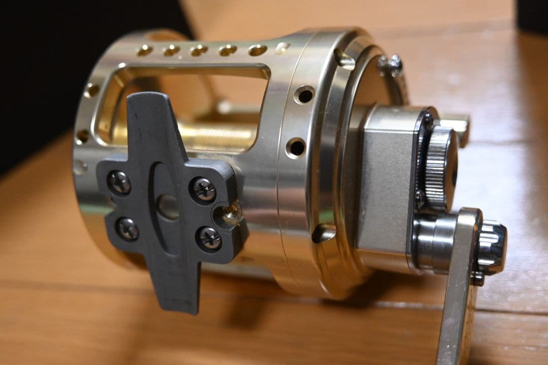 リール ALLIGATOR BATTLE 20WGT