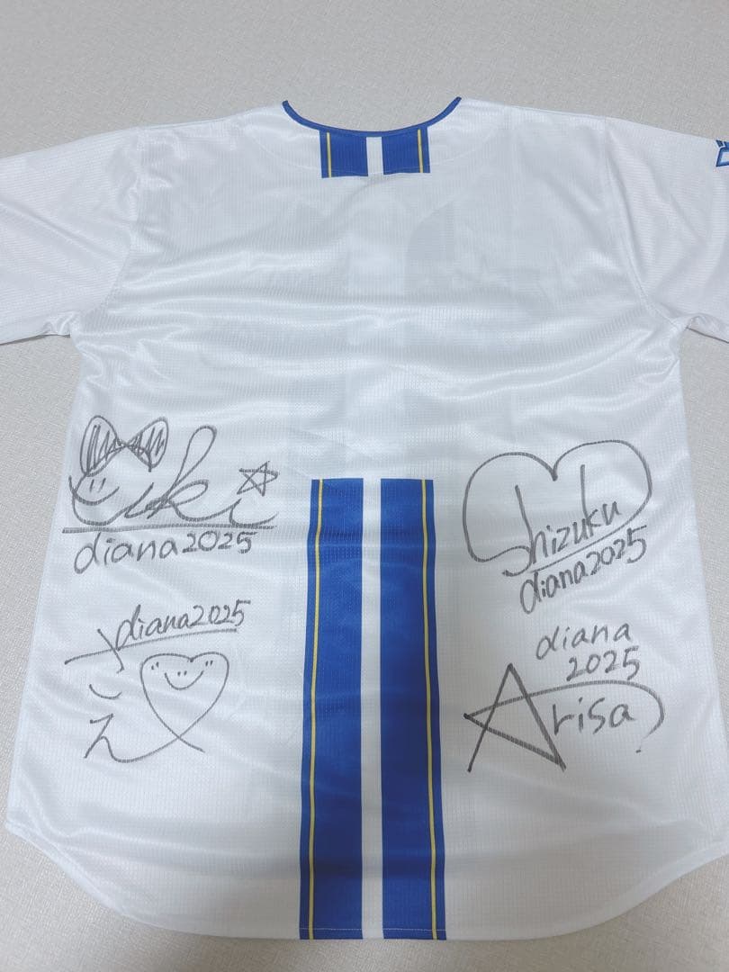 Diana サインユニフォーム