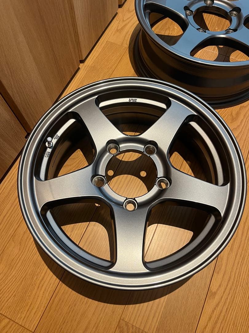 最終値下げ オフパフォーマー 16インチアルミホイール ジムニー
