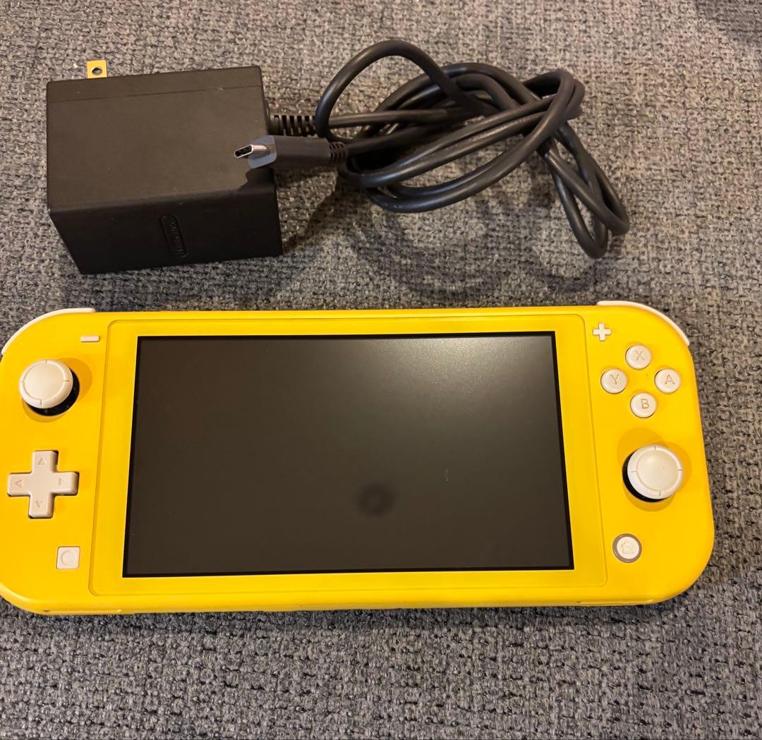 Nintendo Switch Lite イエロー 本体　充電器付き