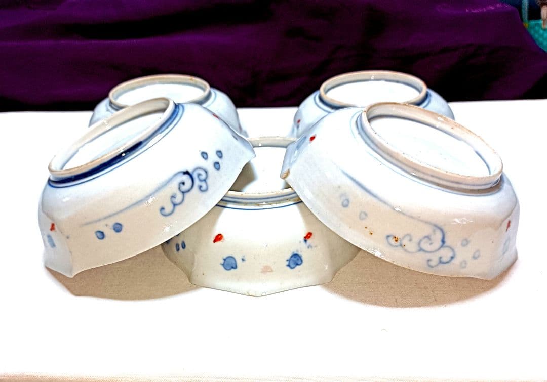 蔵出し変形稜花形色絵深皿(見込みに梅の花とおかめの箕)の５枚セット