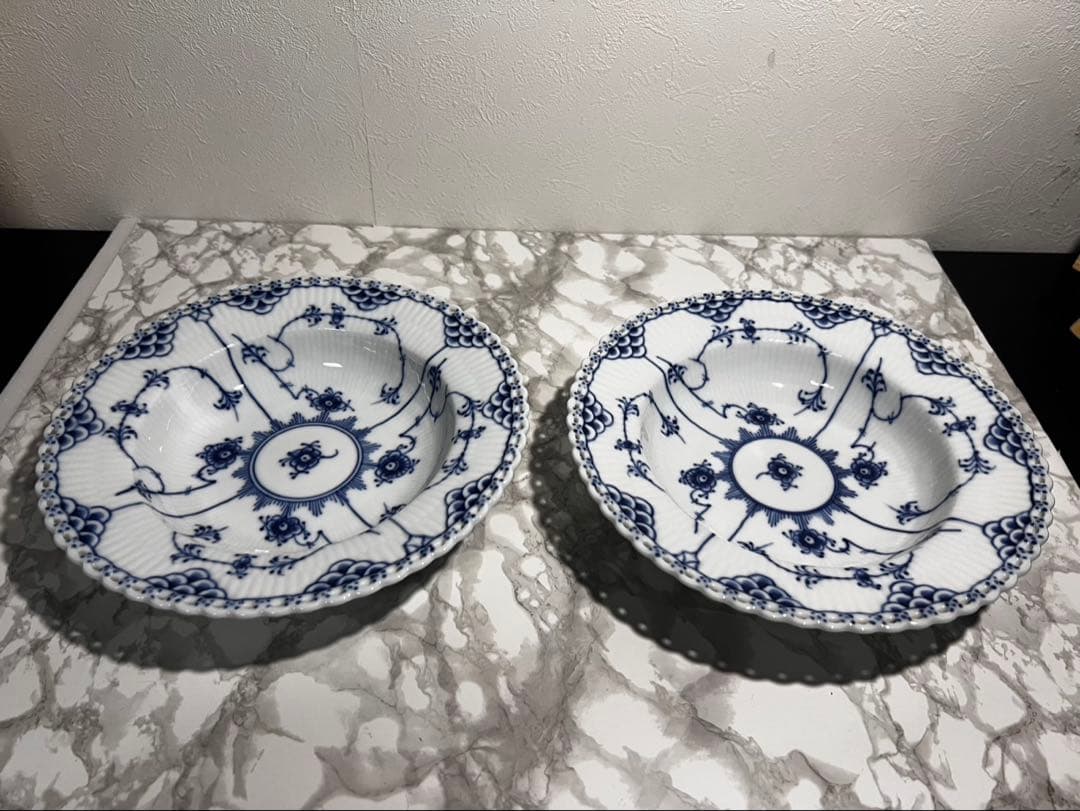 ロイヤルコペンハーゲン　ブルーフルーテット　フルレース　23cm 2皿