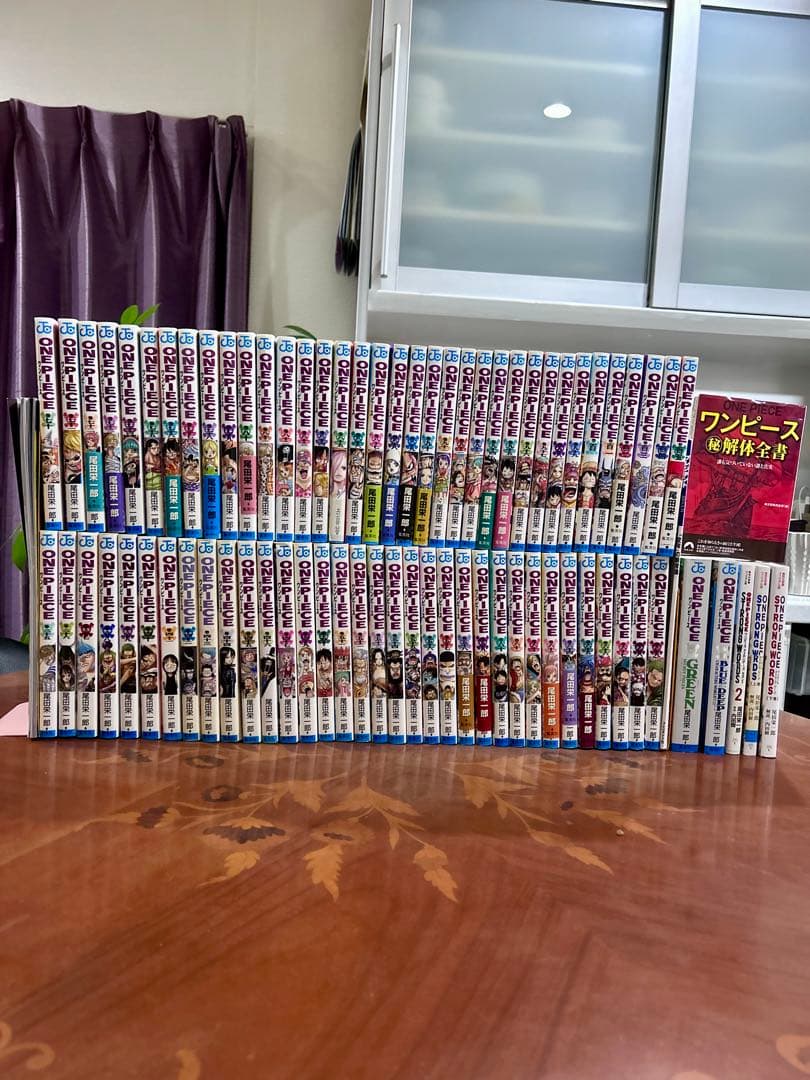 ワンピース35巻〜105巻＋ストロングワーズ3冊＋GREEN BLUEDEEP