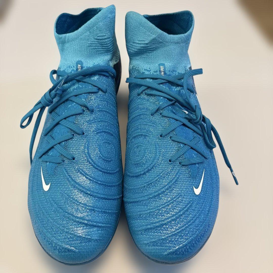 定価32230円　27.5㎝　ナイキ　ファントムルナⅡエリートFG スパイク
