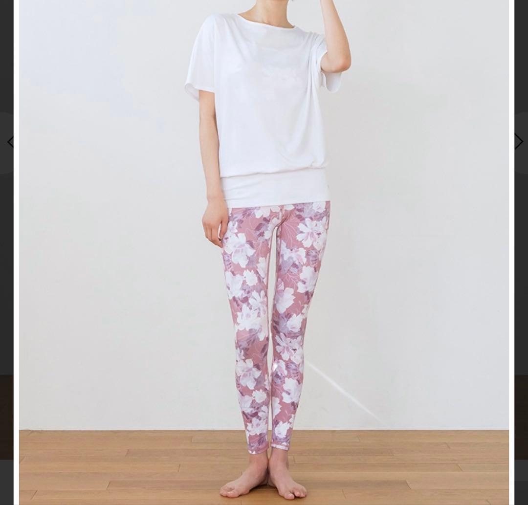 新品　SUKALA プルオーバー付きトリプルセットアップ モカピンク　LL