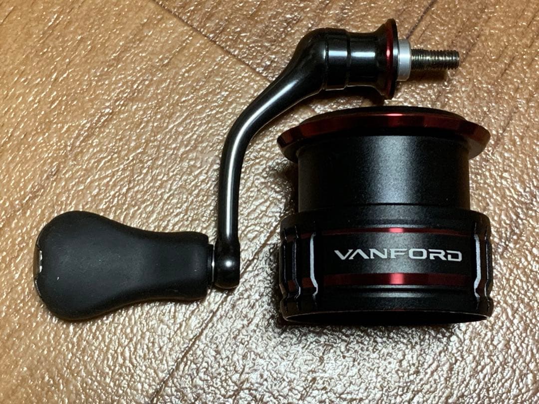 20ヴァンフォード　c2500SHG スプール　ハンドル