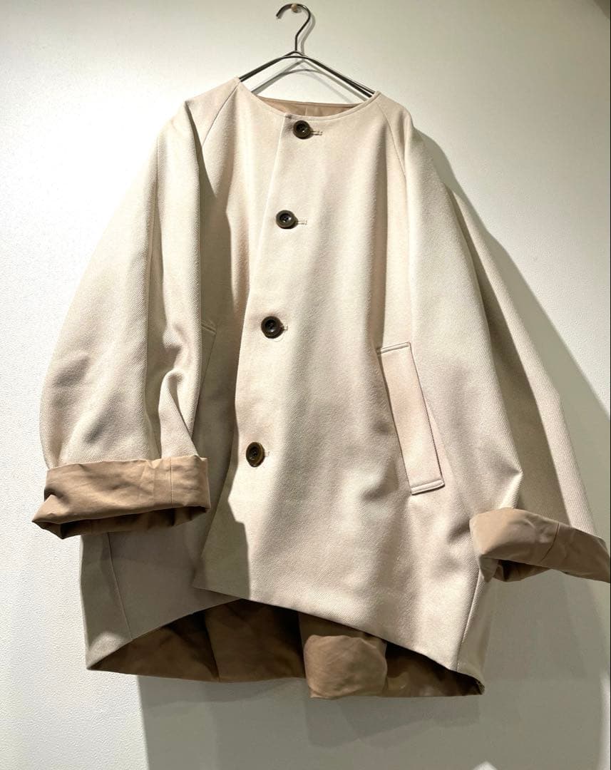 prit(プリット)ポリエステルツイル　リバーシブルノーカラー コート