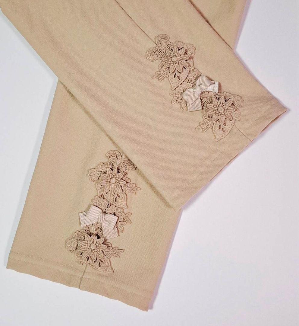 SALE【新品タグ付】スーパービューティー 裏起毛 パンツ 42 L ベージュ