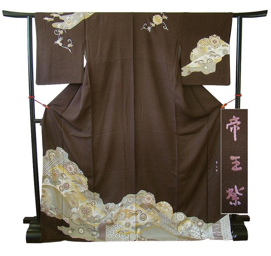 秀逸品 極上縮緬地 帝王紫 高級訪問着（正絹）仕立上り＜HH2288＞