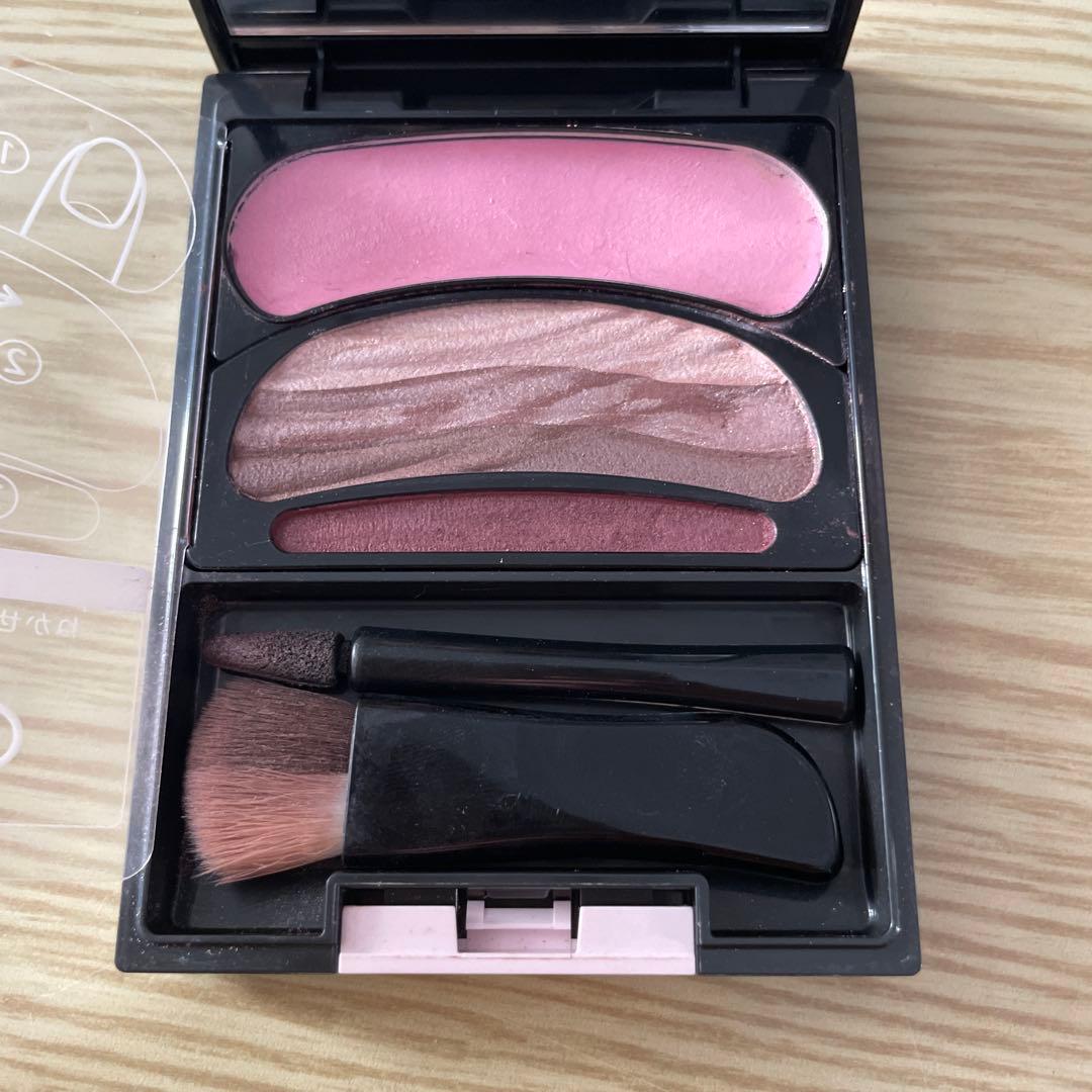 オーブアイシャドウN18、N16&チーク02、マキアージュスタイリングアイズS