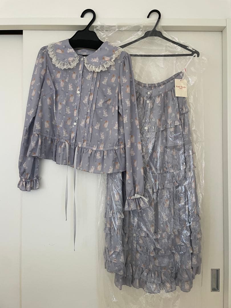 エミリーテンプルキュート 上下セット