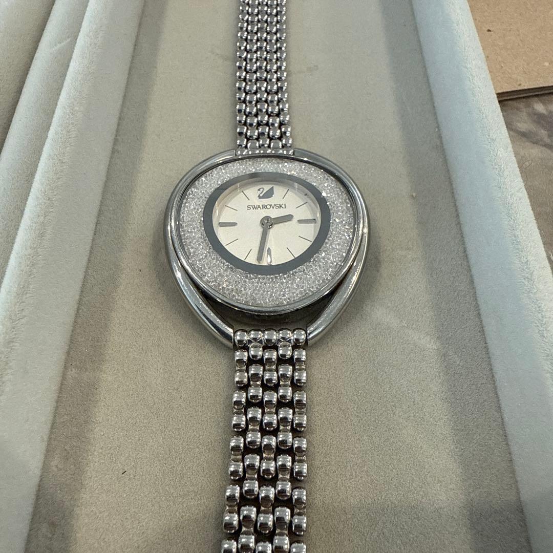 SWAROVSKI シルバー クォーツ腕時計